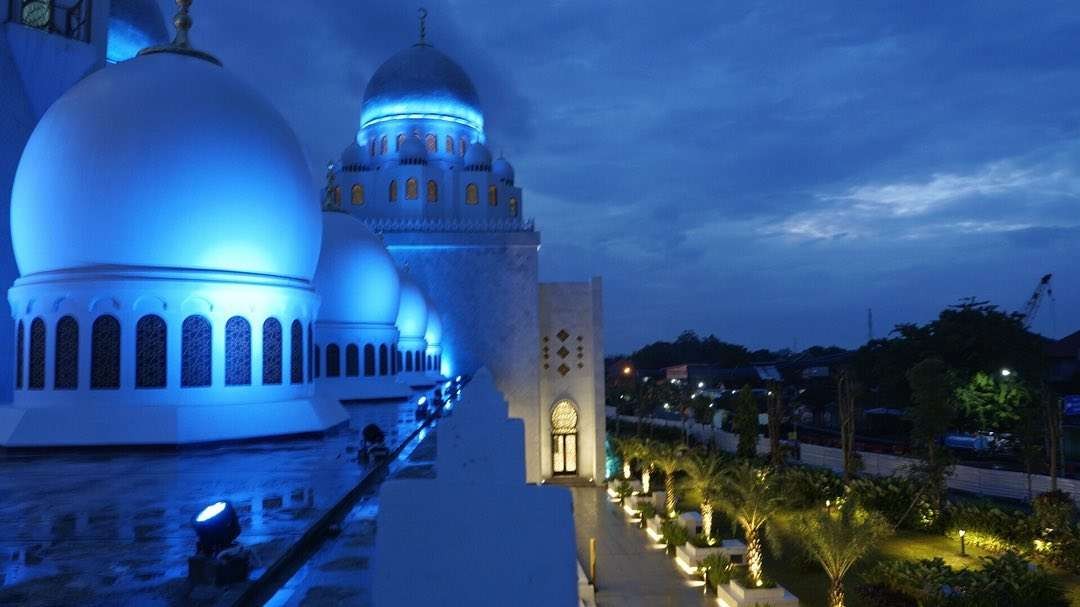 Masjid Raya Syaikh Zeyed, Surakarta, Jawa Tengah. (Foto: dok/ngopibareng.id)