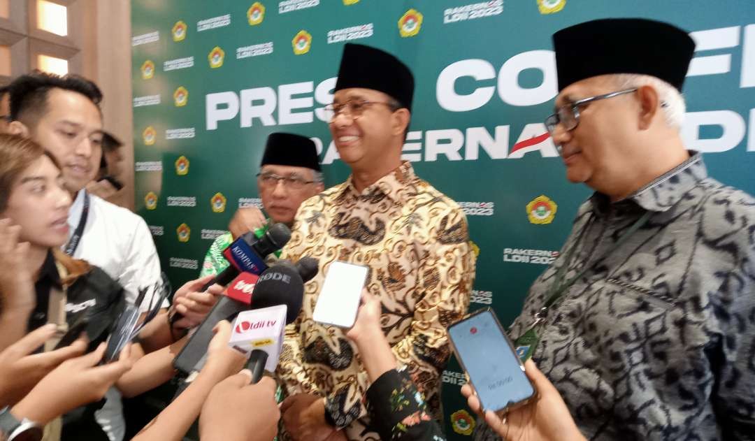 Capres Koalisi Perubahan Anies Baswedan menyampaikan harapan kepada ketua MK yang baru . (Foto: Asmanu Sudharso/ngopibareng.id )