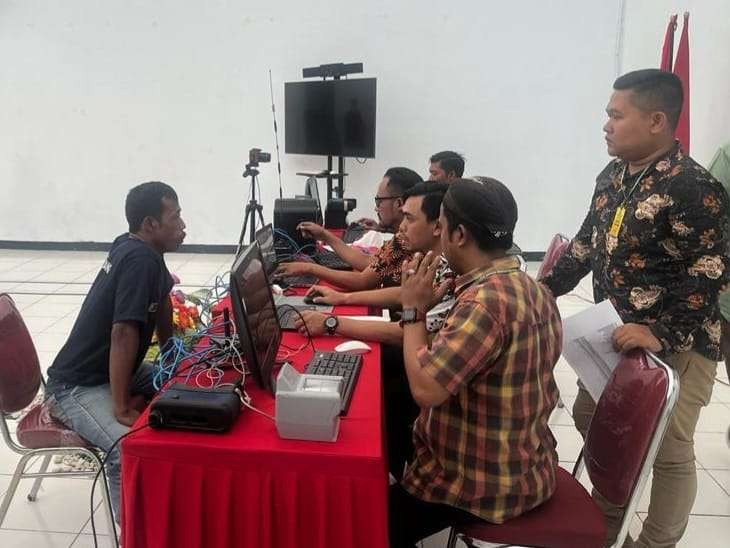 Lembaga Pemasyarakatan (Lapas) Kelas IIA Serang kembali melakukan Perekaman KTP elektronik untuk warga binaan. (Foto: Dok Kemenkumham Banten)