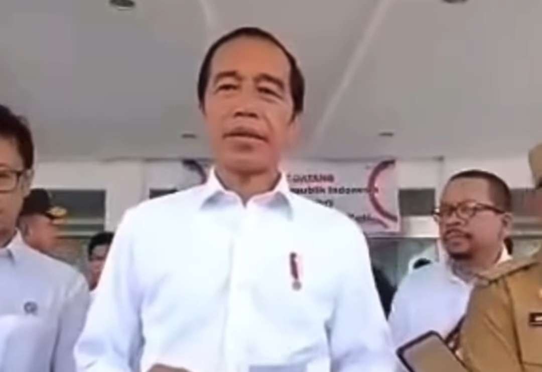 Presiden Jokowi saat kunjungan kerja di Konawe, Selasa 14 Mei 2024. (Foto: Tangkapan layar)