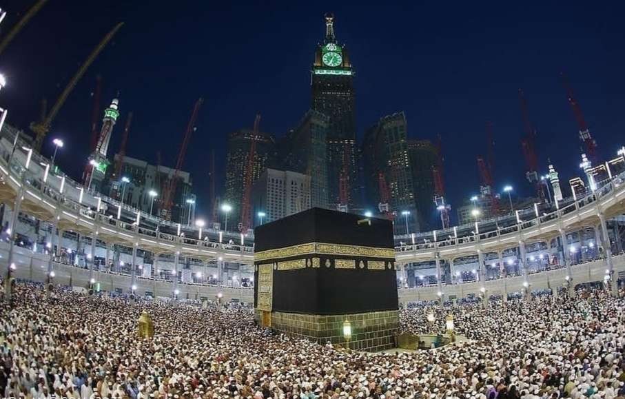 Menunaikan ibadah haji di Masjidil Haram, Makkah. (Foto:dok/ngopibareng.id)