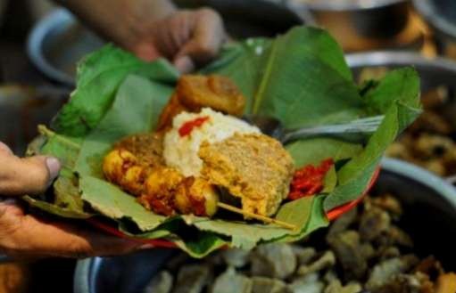 Nasi jamblang kuliner khas Cirebon, lezat dan mempunyai sejarah panjang. (Foto: Istimewa)