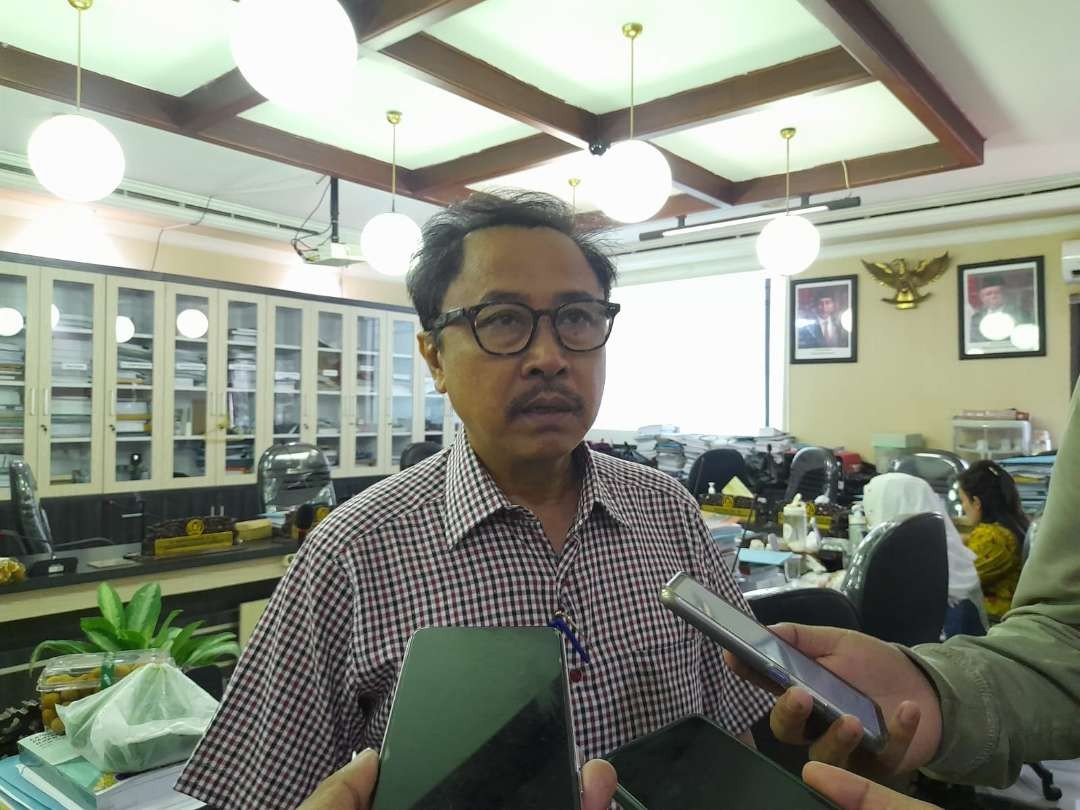 Ketua Komisi C DPRD Kota Surabaya, Baktiono. (Foto: Julianus Palermo/Ngopibareng.id)