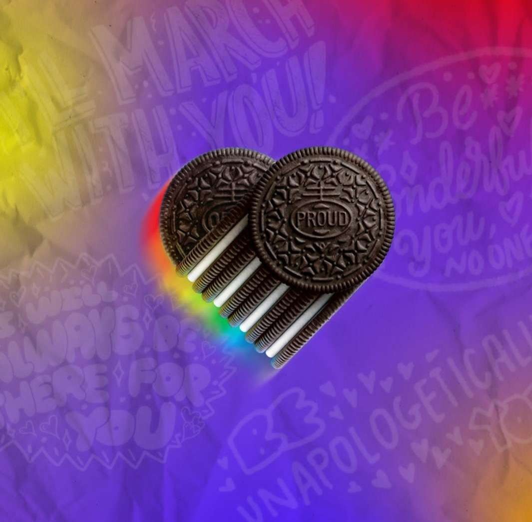 Dukungan biskuit keping hitam yang terkenal dengan jargon "diputar, dijilat, dan dicelupin" terang-terangan dukung LGBT. (Foto: Instagram)