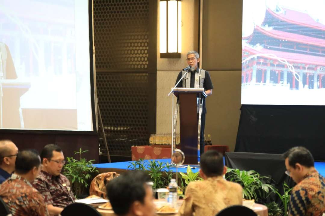 Sekretaris Daerah Jawa Tengah Sumarno di sela acara Apresiasi Kepatuhan Pembayaran Iuran Program JKN 2023 di Hotel Gumaya, Kota Semarang, Selasa, 25 Juni 2024. (Foto: Pemprov Jateng)