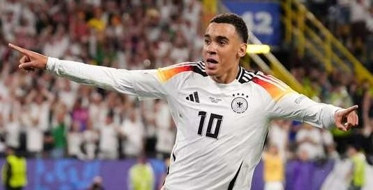 Jamal Musiala menjadi salah satu pencetak gol kemenangan Jerman atas Denmark