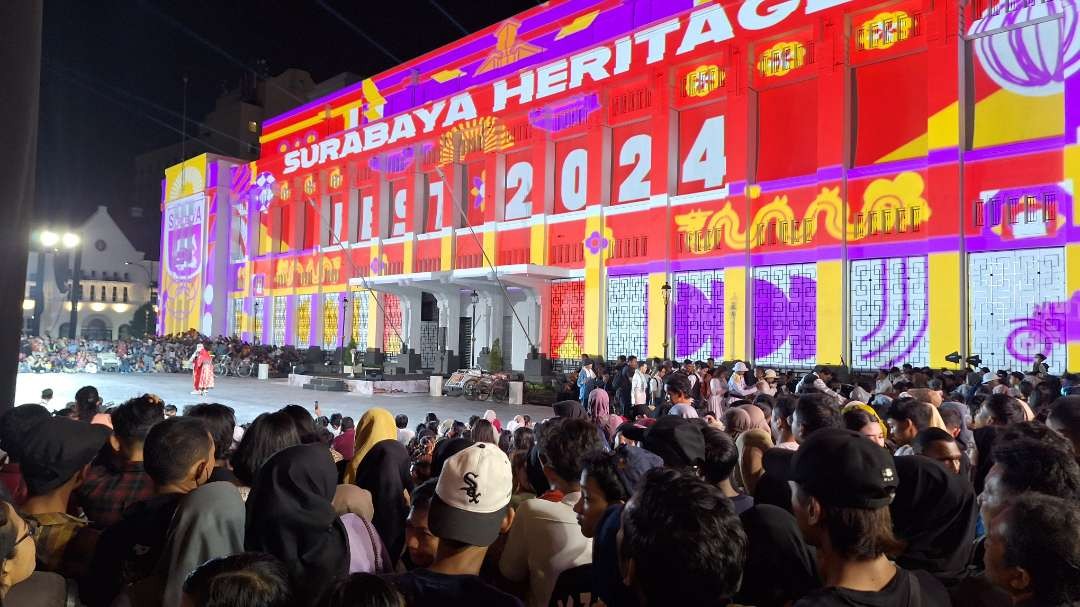 Suasana acara grand launching kawasan Wisata Kota Lama Surabaya, Rabu 3 Juli 2024. (Foto: Julianus Palermo/Ngopibareng.id)