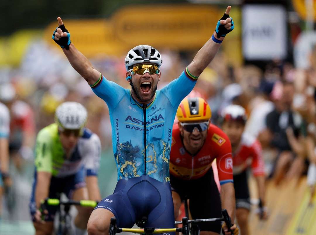 Mark Cavendish sangat gembira bisa menjadi pemegang rekor kemenangan etape terbanyak Tour de France sebanyak 35 kali dalam kariernya. (Foto: Istimewa)